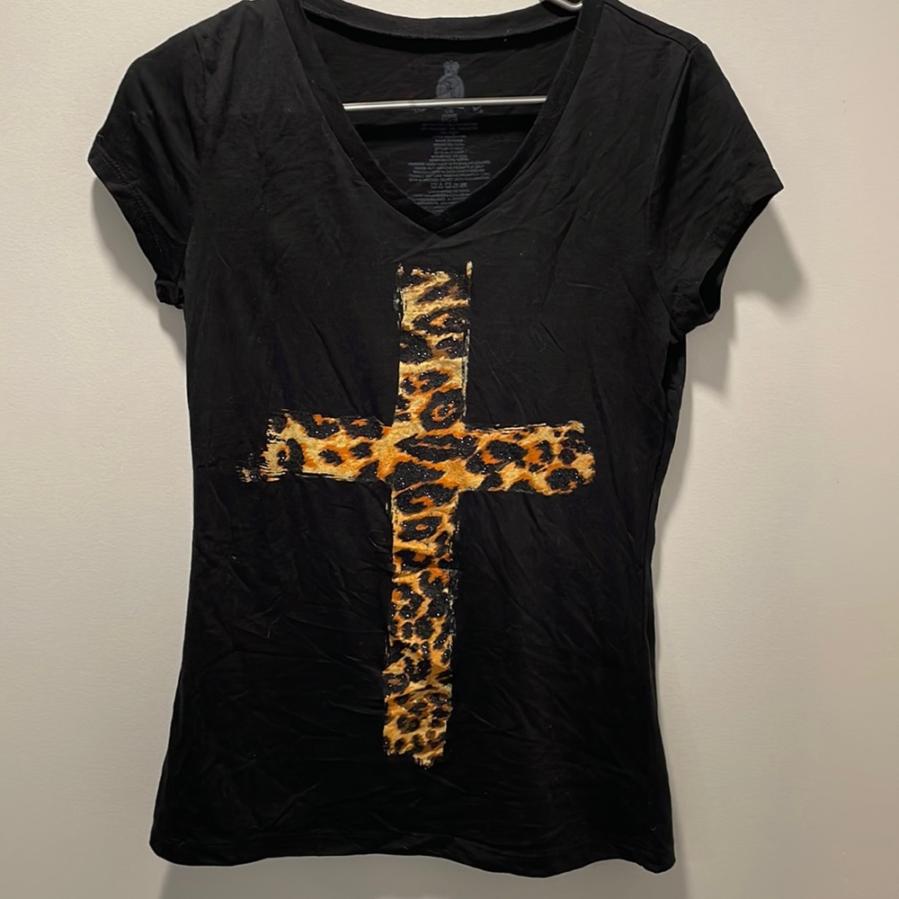 Black cross t-shirt